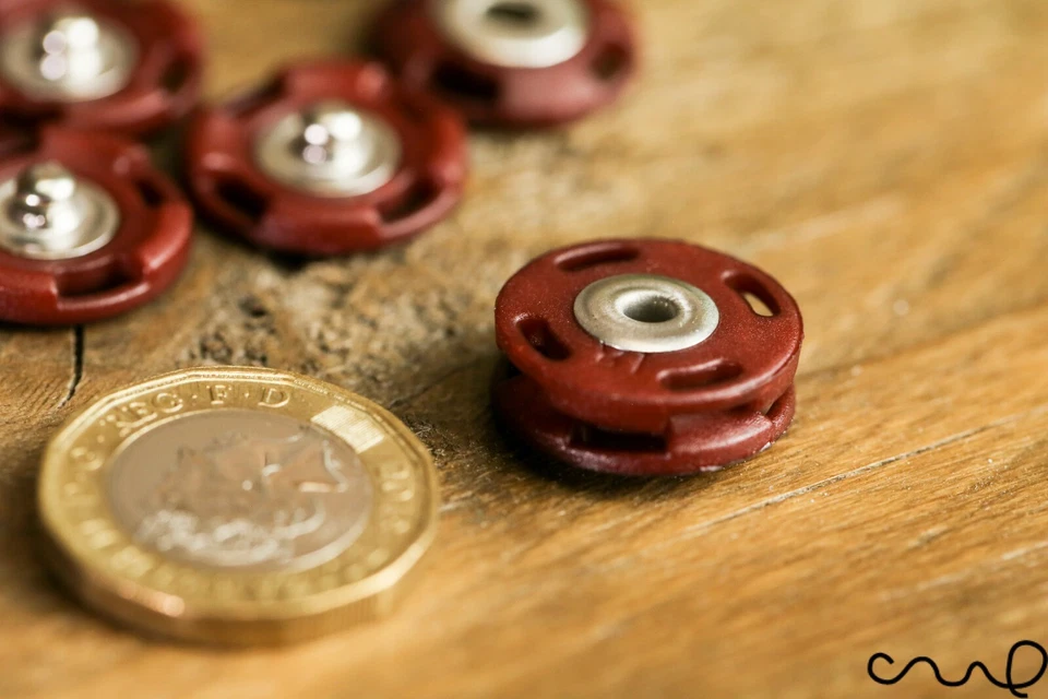 5 Pairs Brown Snap Metal Fastener Popper Press Studs Plastic Sewing Round 18mm - Image 4 of 4
