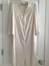Vanity Fair Nylon Robe With Lace 41" Color Ivory Size 34 Medium Lightweight