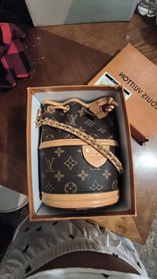 Louis Vuitton Monogram Mini Bucket Bag Chain Drawstring Box Brand Card