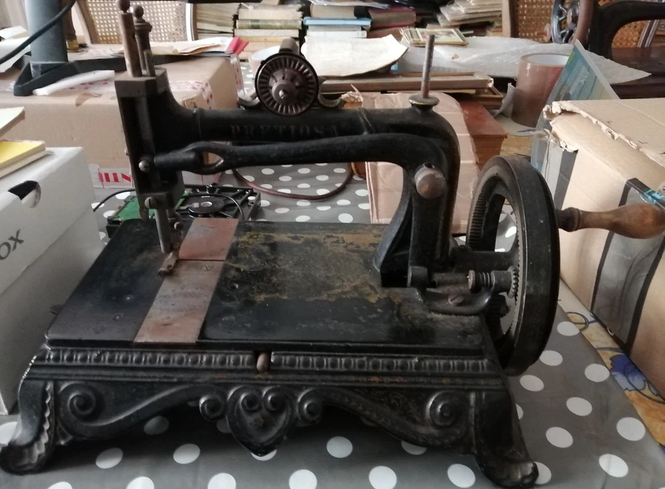 ancienne machine a coudre XIX eme la "pretiosa" Rémy LIOTE mécanicien  Luneville - Photo 4/4