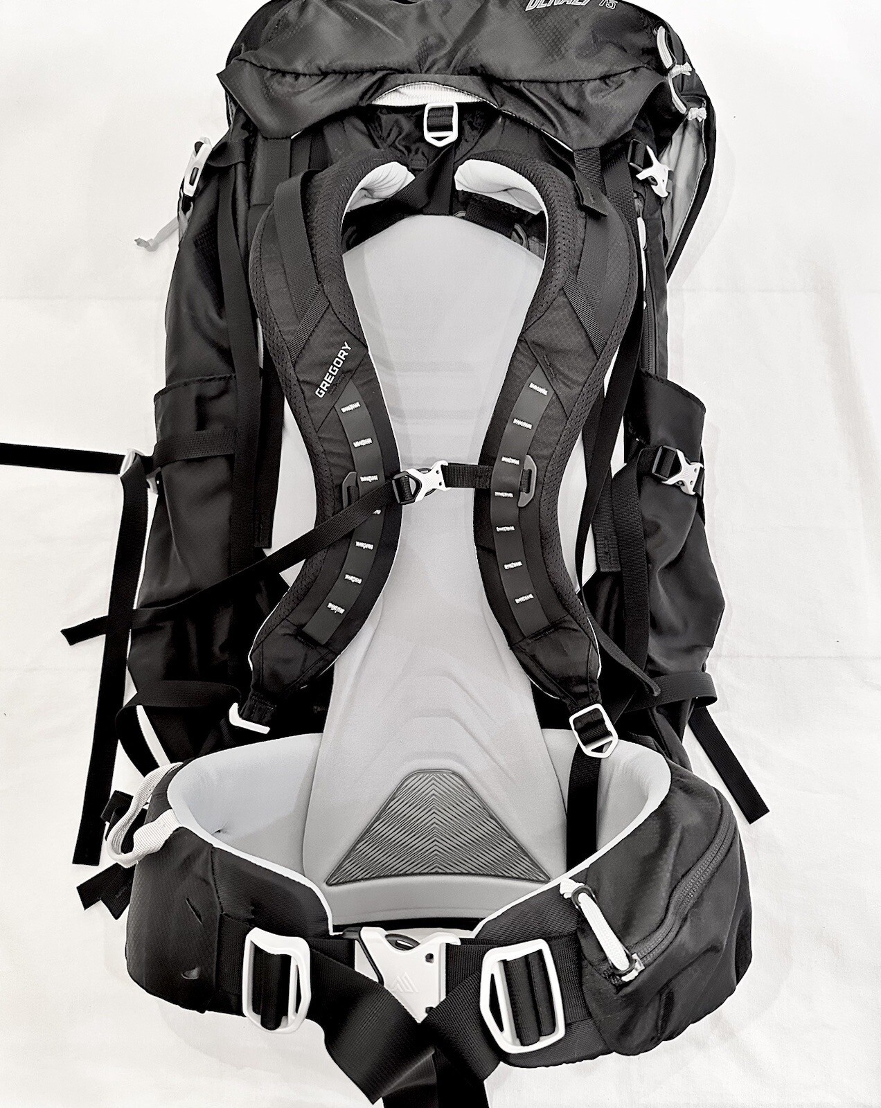 NEW Gregory Denali 75L Alpine Mountaineering Backpack - Medium  ($399) Black