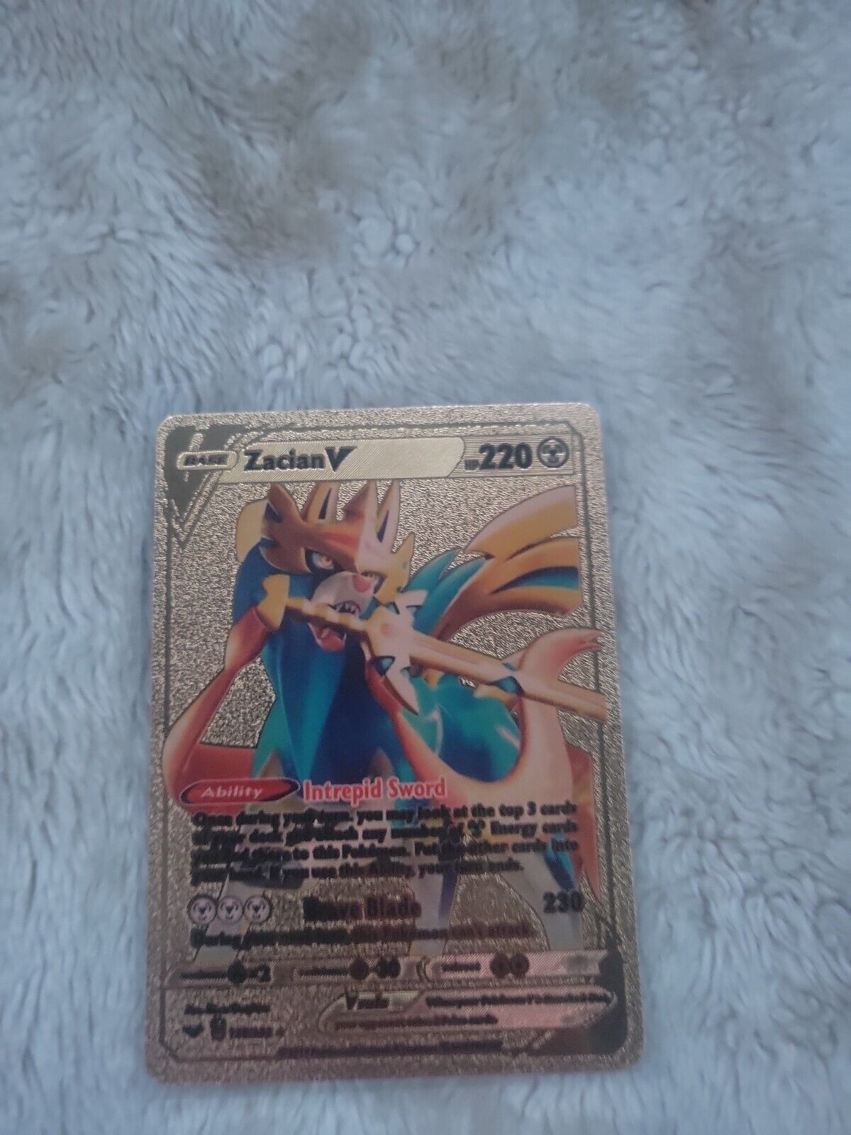 ZACIAN V HP 220 138/202 HOLO POKEMON CARD