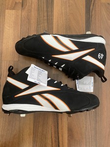 reebok baseball cleats