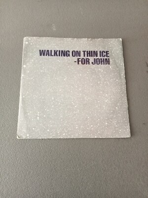 Yoko Ono Walking On Thin Ice 7'' Geffen K79202  1981