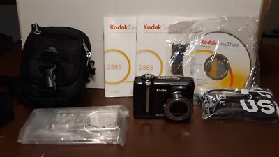 Kodak EasyShare Z885 8.1MP Digital Camera CIB, W/Samsonite Carrying Case