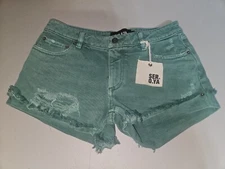 SER.O.YA Size 25 Green Denim Distressed Shorts