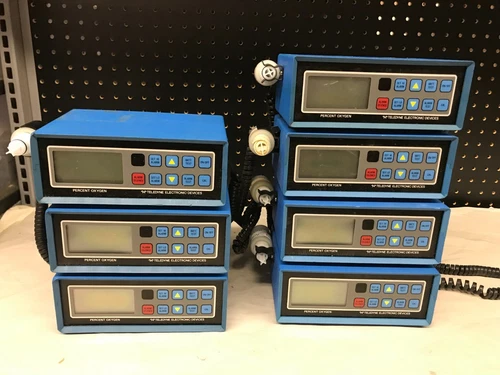 Lot of 7 Untested Teledyne Electronic Devices Digital Percent Oxygen Analyzer
