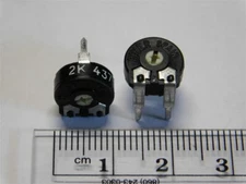 10 Piher PT10LV10202A0505 2K 5% 10mm Round Thru-Hole Carbon Potentiometers