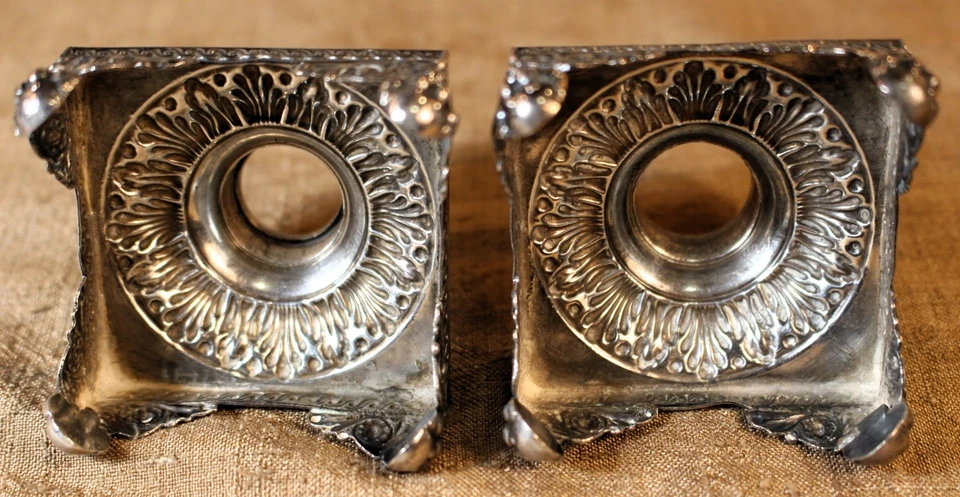 Candelabros franceses de plata .950 de 2" x 2" x 2" neoclásico siglo XIX c. 1835 Foto 3 de 4