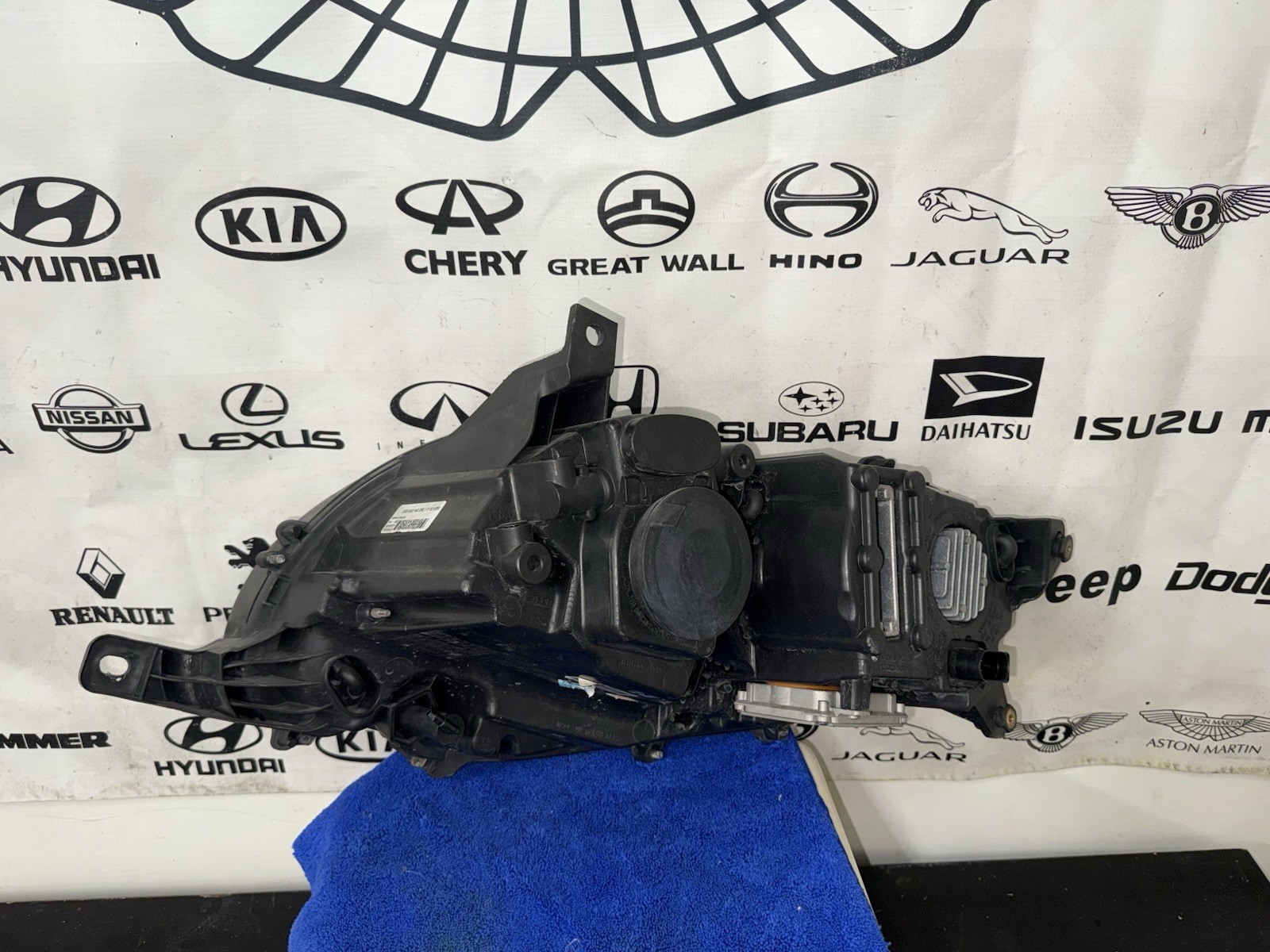 2012 2017 Bentley Continental  OEM RH BI HID Xenon Headlight