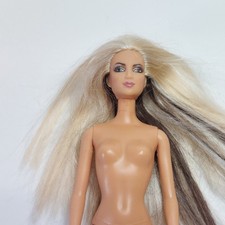 Mattel 2003 Barbie Whenever, Wherever Shakira Nude Doll Only Two Tone Hair