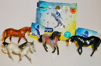 LOT OF (4) DIFFERENT BREYER MYSTERY HORSE SURPRISE - SERIES 7 2025 TSC