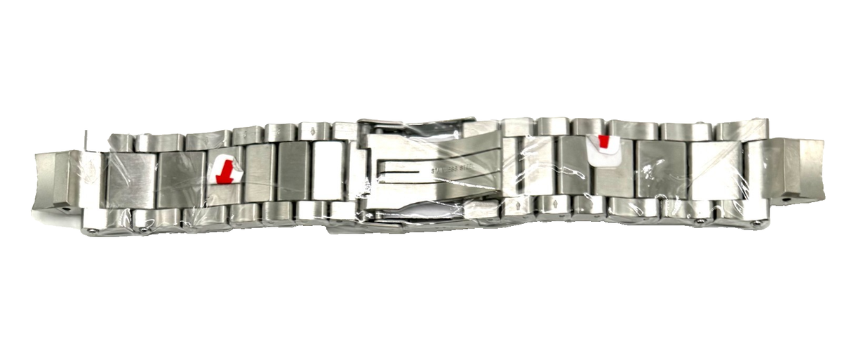Authentic Invicta Subaqua Model 4572 Silver Stainless Steel 28mm