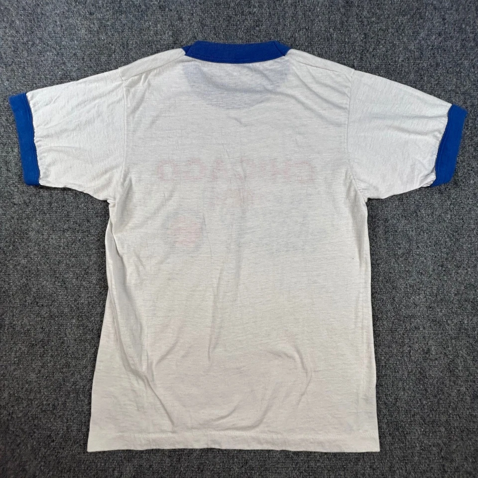 Camiseta De Colección 1984 Chicago Cubs NL División Este Campeones Timbre Pantalla Estrellas M Foto 3 de 4