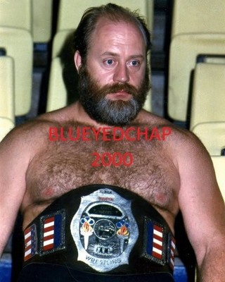 BUGSY McGRAW WRESTLER 8 X 10 WRESTLING PHOTO NWA WWWF