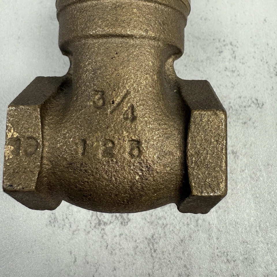 3/4” Hammond FIG 606 Threaded Gate Valve Bronze Black Handle New Old Stock - Image 4 of 4