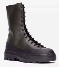 Clarks Ladies APRILLA HI Army Green Leather Women's Boots Size UK 4D