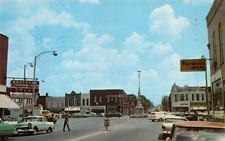 Lebanon Square TN Tennessee Walgreens Pharmacy Civil War Statue Vtg Postcard A3