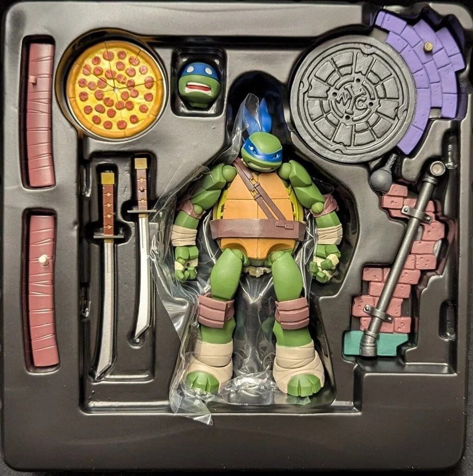 KAIYODO Revoltech LEONARDO Figure Teenage Mutant Ninja Turtles Japan First - Image 3 of 3