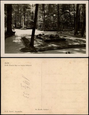 Zlin (Gottwaldov) Zlín Hrob Tomáše Bati na lesním hřbitově 1930