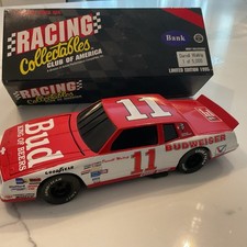 Rare Darrell Waltrip 11 Budweiser 1985 Monte Carlo 1/24 NASCAR RCCA CLUB CAR