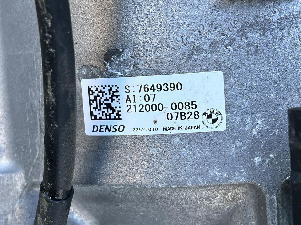 BMW i8 2014-2017 Alternator