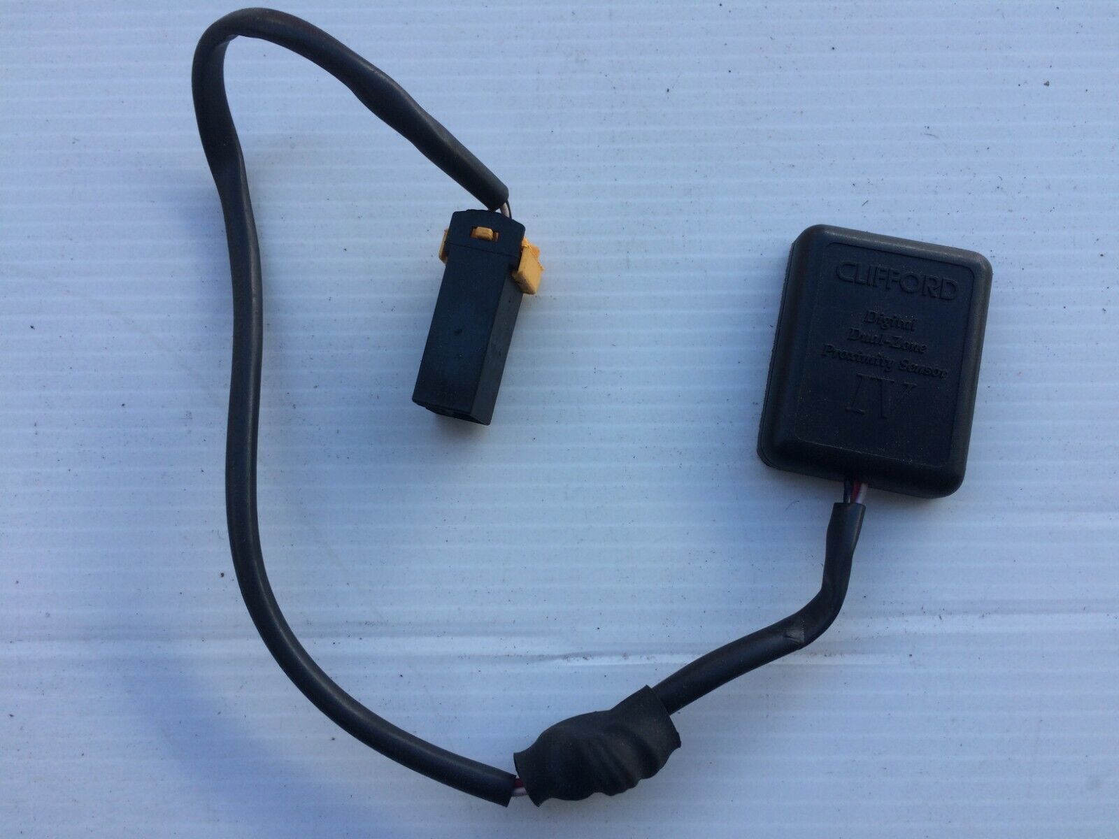 94 TO 99  ROLLS ROYCE SILVER SPUR BENTLEY TURBO ALARM DASH  SENSOR UV10039PE