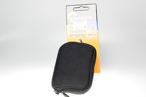Lowepro Varia 10 Neoprene Wristlet Pouch (3"x4.5") w/ strap #G922 - Picture 2 of 6