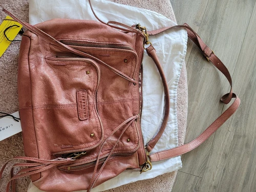 LIEBESKIND Handtasche "Biggi Double", butterweiches Leder, Farbe Powder *TOP* - Bild 2 von 7