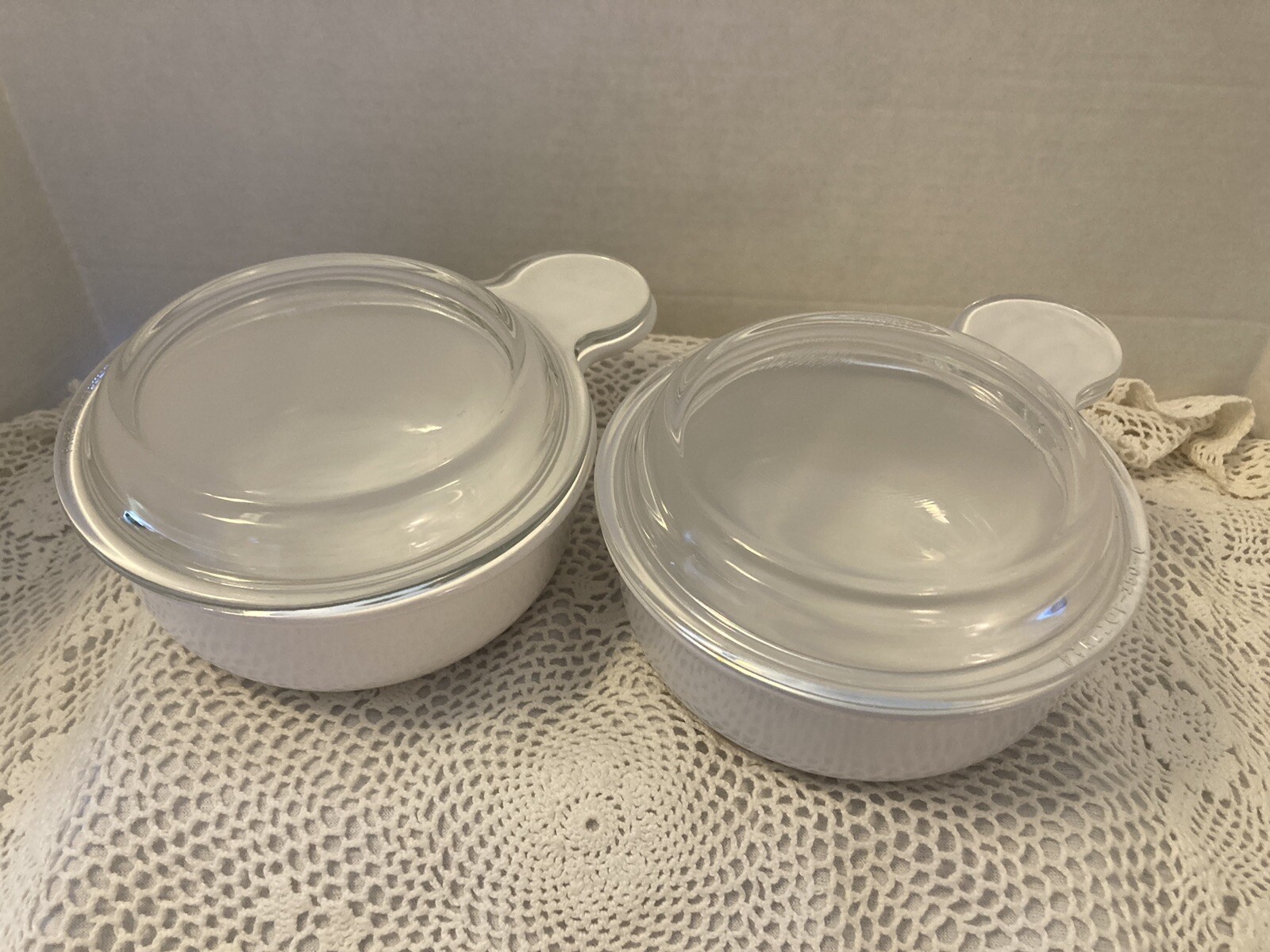 Set of 2 CorningWare GRAB IT BOWLS P150B & 2 Pyrex Glass Lids P150C