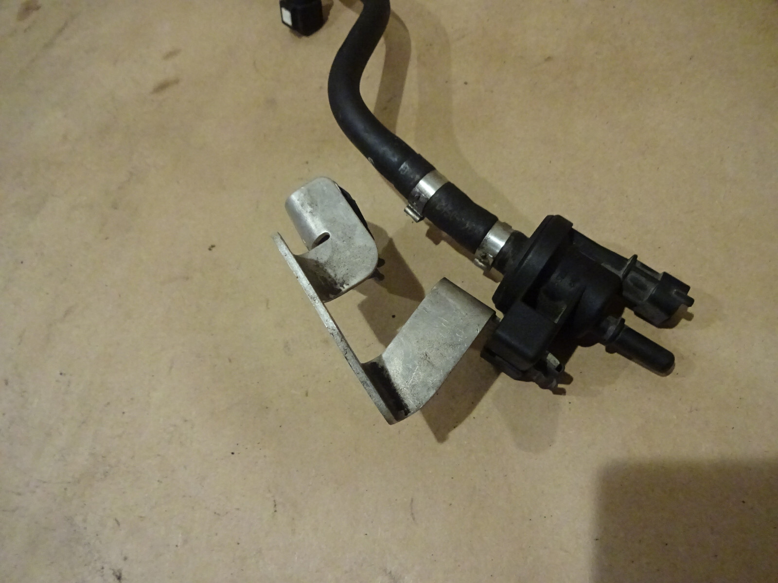 Ferrari California - Flush Valve Pipe With Valve - P/N 258429