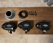 3 Paul C Buff Einstein 640 With Accessories