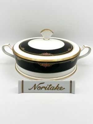 Noritake Venetian Rose - 64oz Round Covered Vegetable Bowl, 9 1/8 