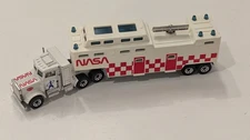 Matchbox Convoy CY15 Peterbilt NASA Tracking Vehicle