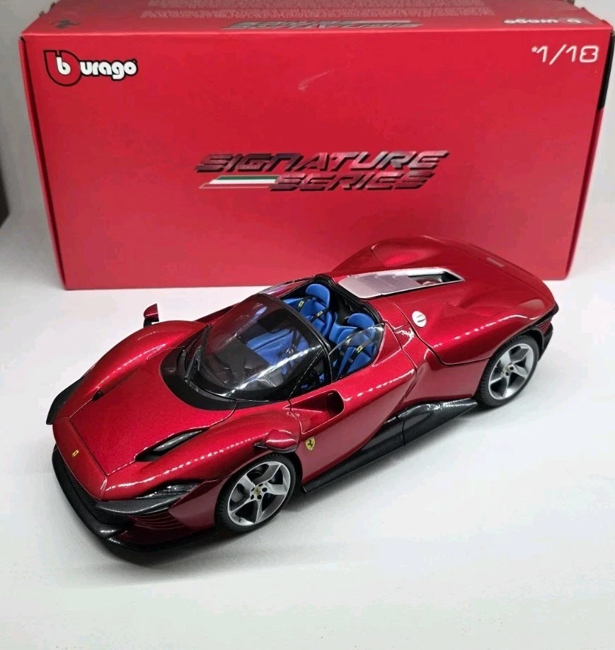 Voiture de collection burago Ferrari 1/18 en boîte - Collection