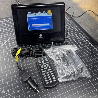 #ad Digital Labs DT191SA 7quot; Portable Digital TV Widescreen Remote Cords $34.95