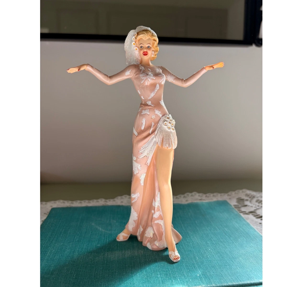 marilyn monroe figurine products for sale | eBay