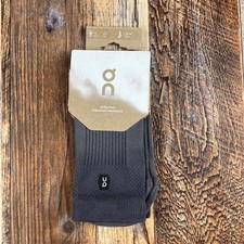 On Cloud Men's 7-8 Carbon Black Cotton Polyamide All-Day Athletic Crew Socks