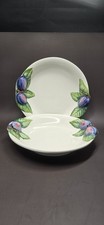 Vintage Majolica Fruit Handpainted Embossed Salad Dessert Plates Made in Italy 2