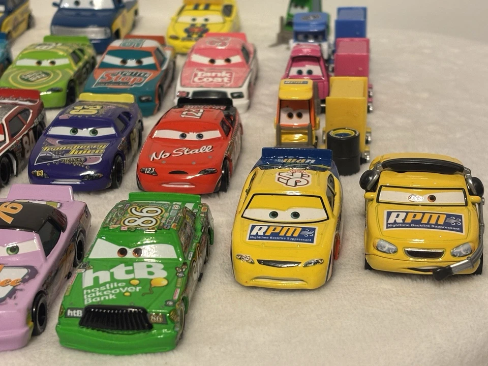 Disney Pixar Cars 2006-08 Mattel 1:55 Dinoco 400/Piston Cup Race Loose MINT Lot  - Image 4 of 4