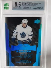 2016/17 UD BLACK LUSTROUS ROOKIES SIGNATURES BLACK & BLUE SPECTRUM /5 #75 AUSTIN