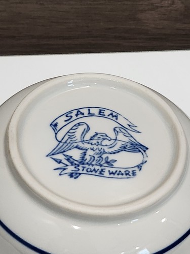 Vintage Salem Stoneware Georgetown Gravy Boat Blue Brown White Eagle - Picture 7 of 7