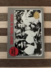 2001 Topps Archives Baseball Orioles Celebrate Sweep Twins In Three! Card #441
