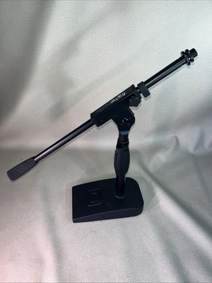 Gator Frameworks Short Weighted Base Microphone - Black (GFW-MIC-0821)
