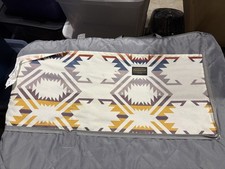 Pendleton Outdoor Packable Blanket Aztec Print Water Resistant Picnic Camp