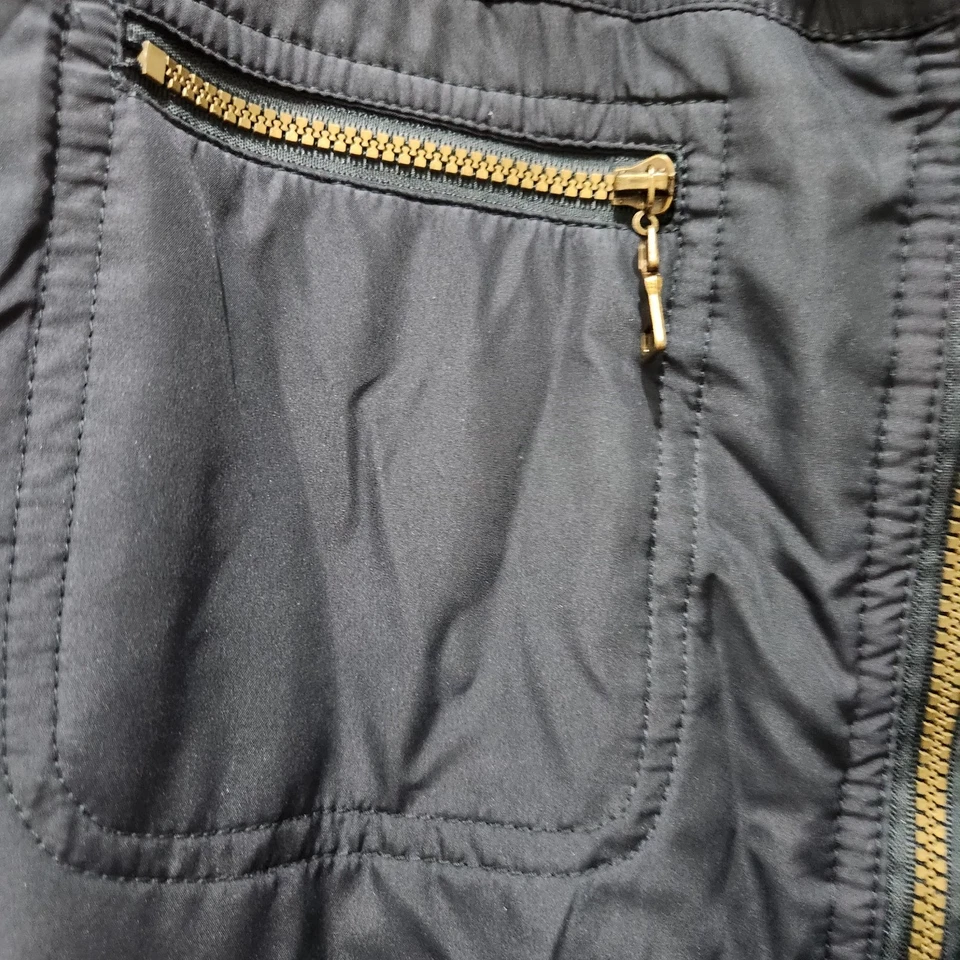 Женский стеганый жилет Alfred Dunner Цвет синий Размер 14 Карман на молнии Лента с Воротником Легкий - Изображение 3 из 4