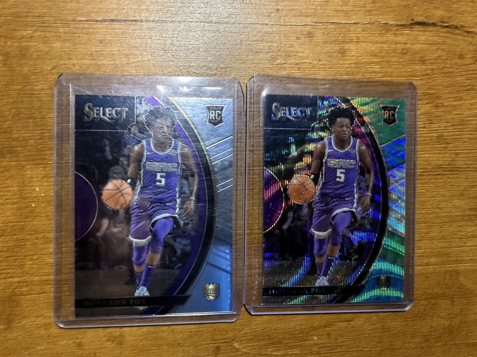 2017-18 Panini Select Concourse De'Aaron Fox #49 Tri-Color Prizm and Base RC