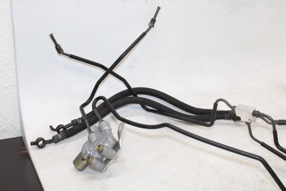 01-10 HONDA GOLDWING 1800 GL1800 OEM BRAKE LINES HOSES SET - Image 2 of 4