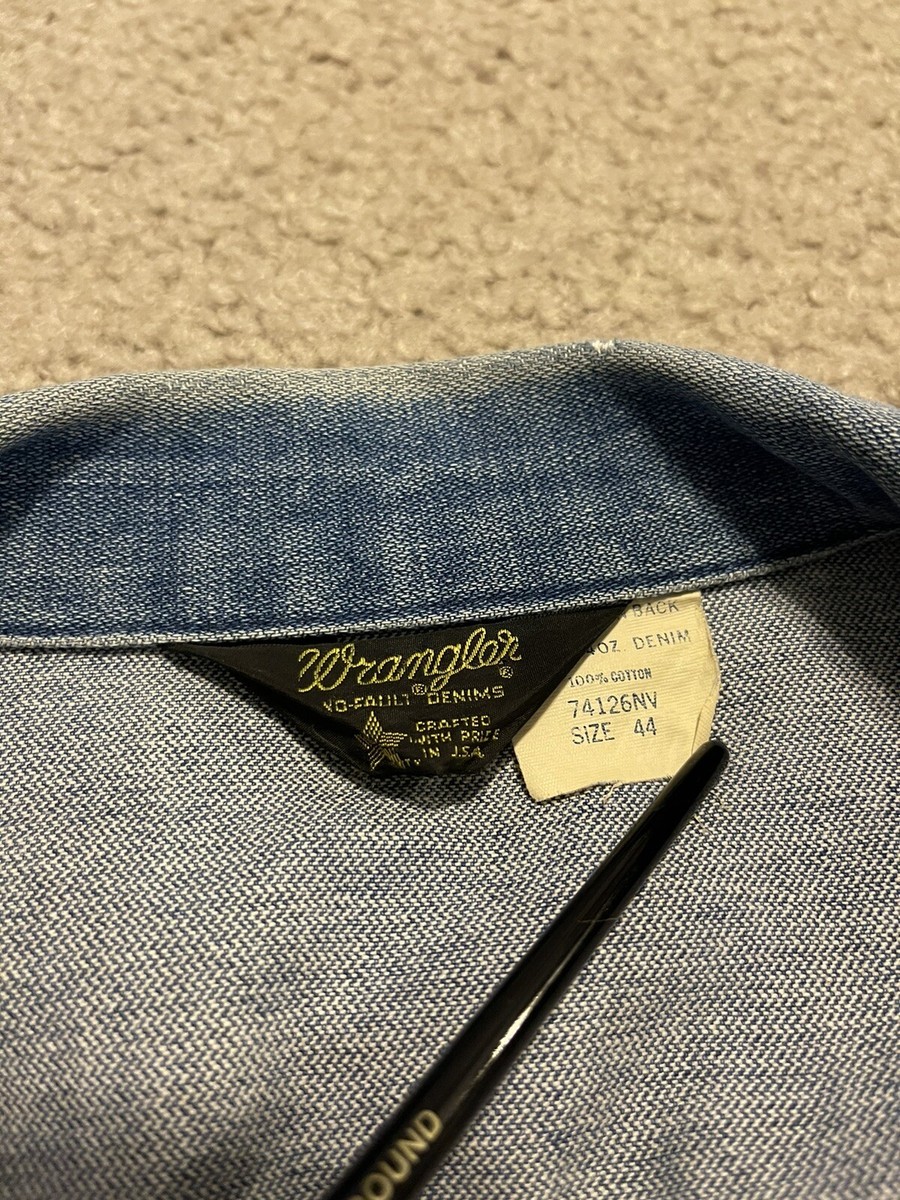 Vintage Wrangler No Fault Denim Jacket 74126NV Made in USA Size 44