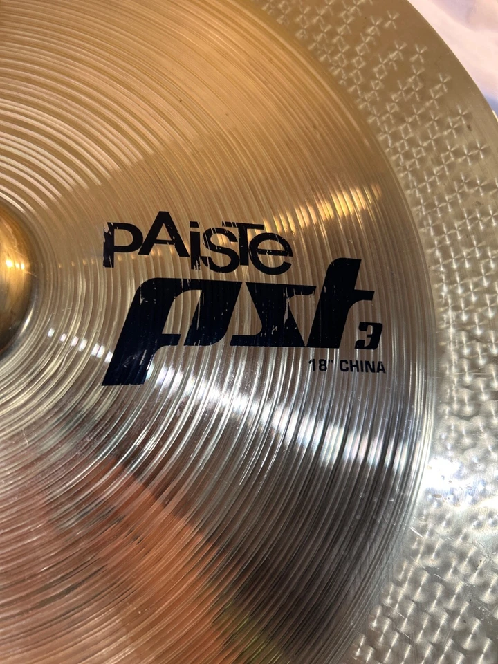Platillo de China Paiste PST3 18" Foto 3 de 4